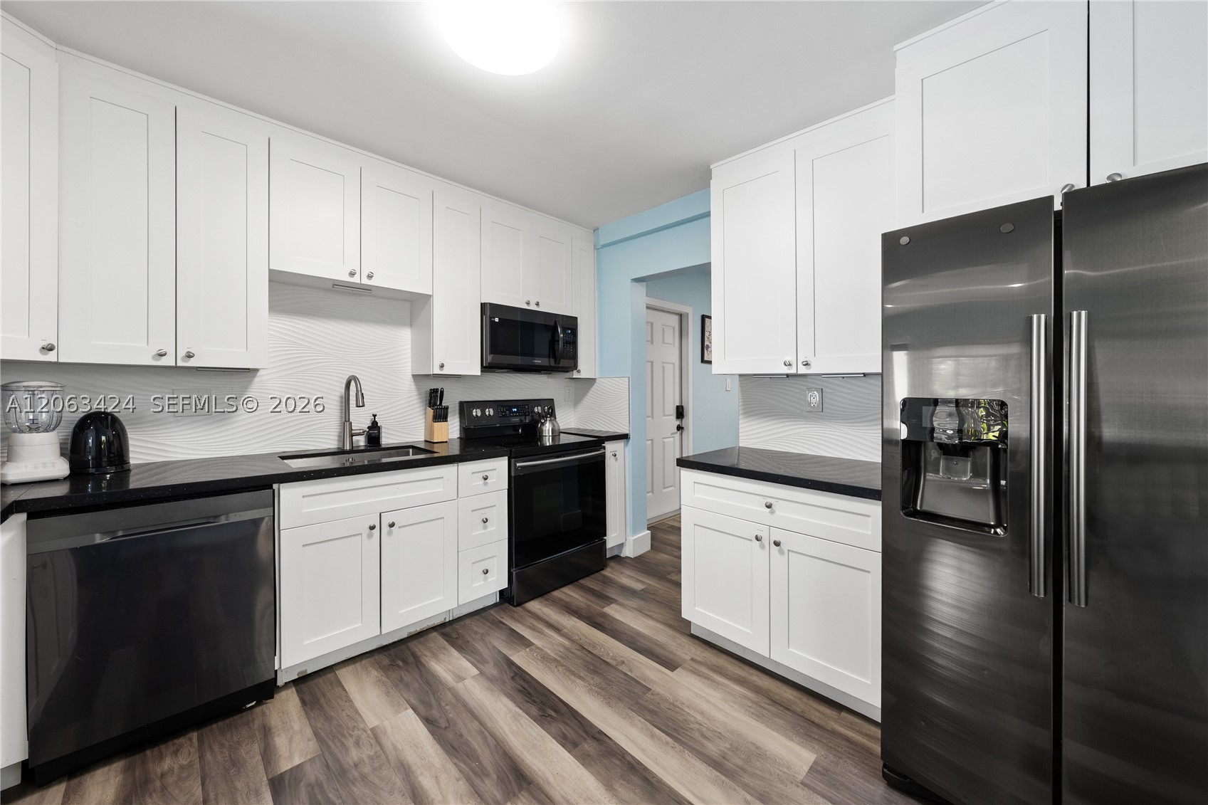 3134 Carter St, Miami FL 33133