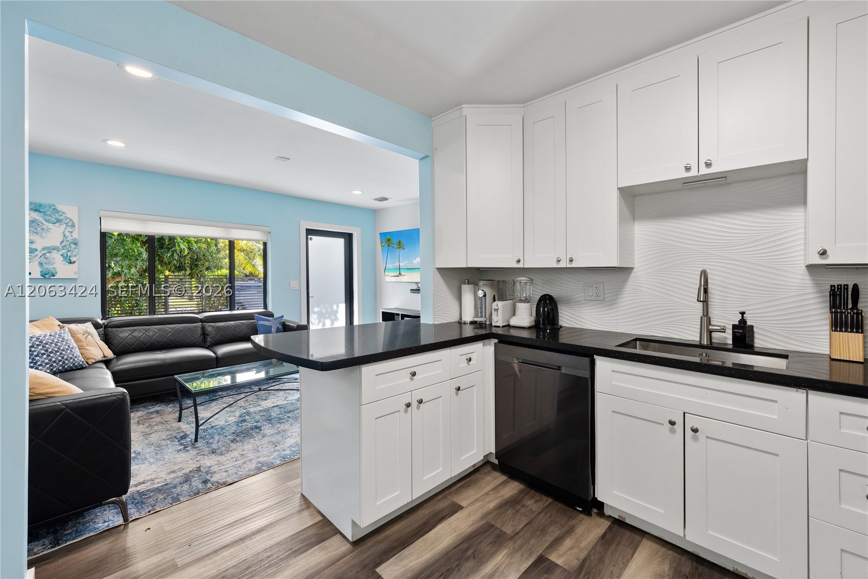 3134 Carter St, Miami FL 33133