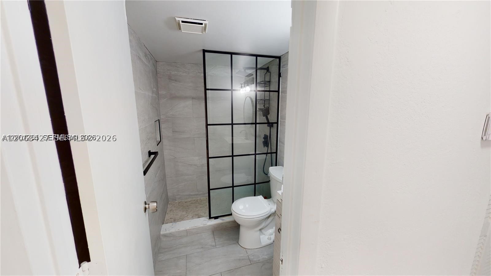 453 SW 2nd St #301C, Miami FL 33130