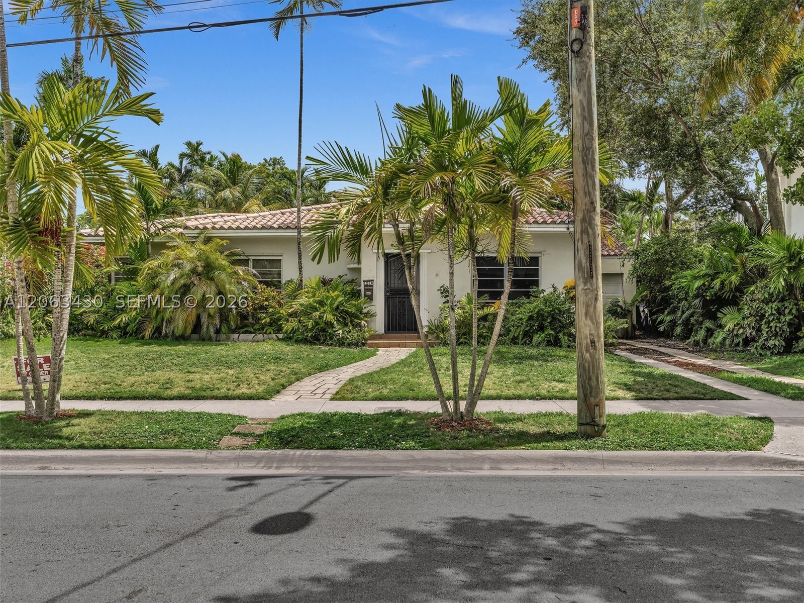 1228 SW 17th St, Miami FL 33145