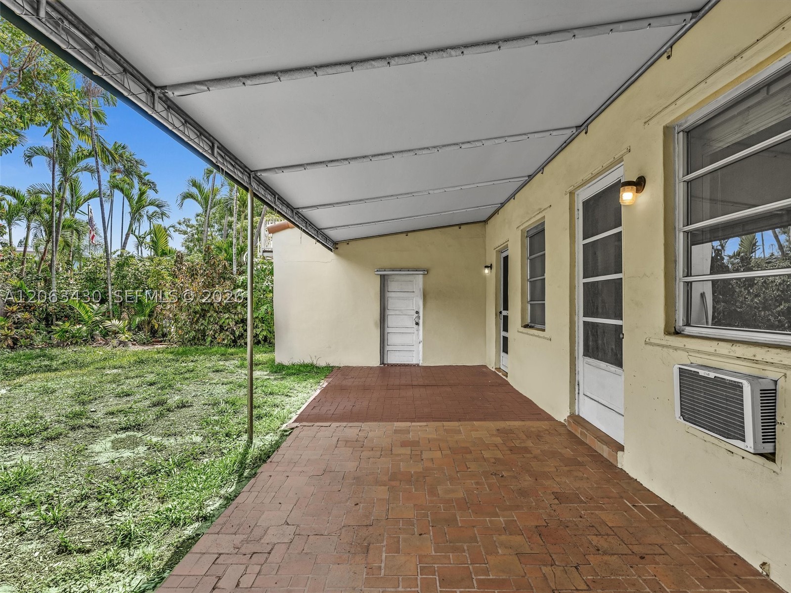 1228 SW 17th St, Miami FL 33145
