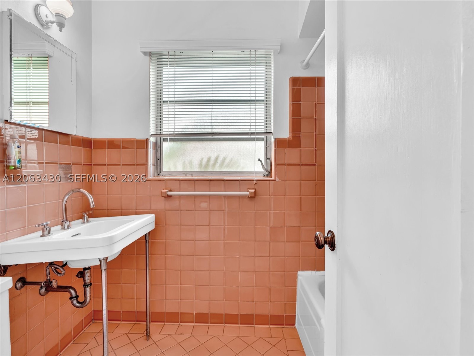 1228 SW 17th St, Miami FL 33145