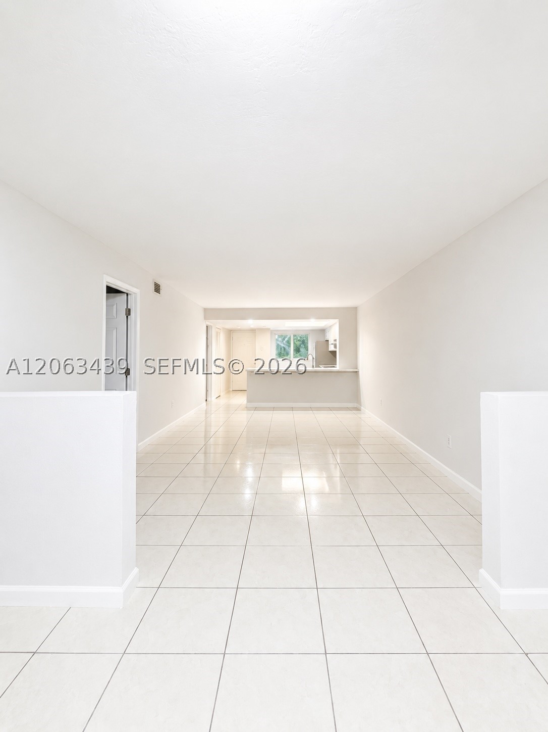106 Palm Beach Trace Dr #106, Royal Palm Beach FL 33411