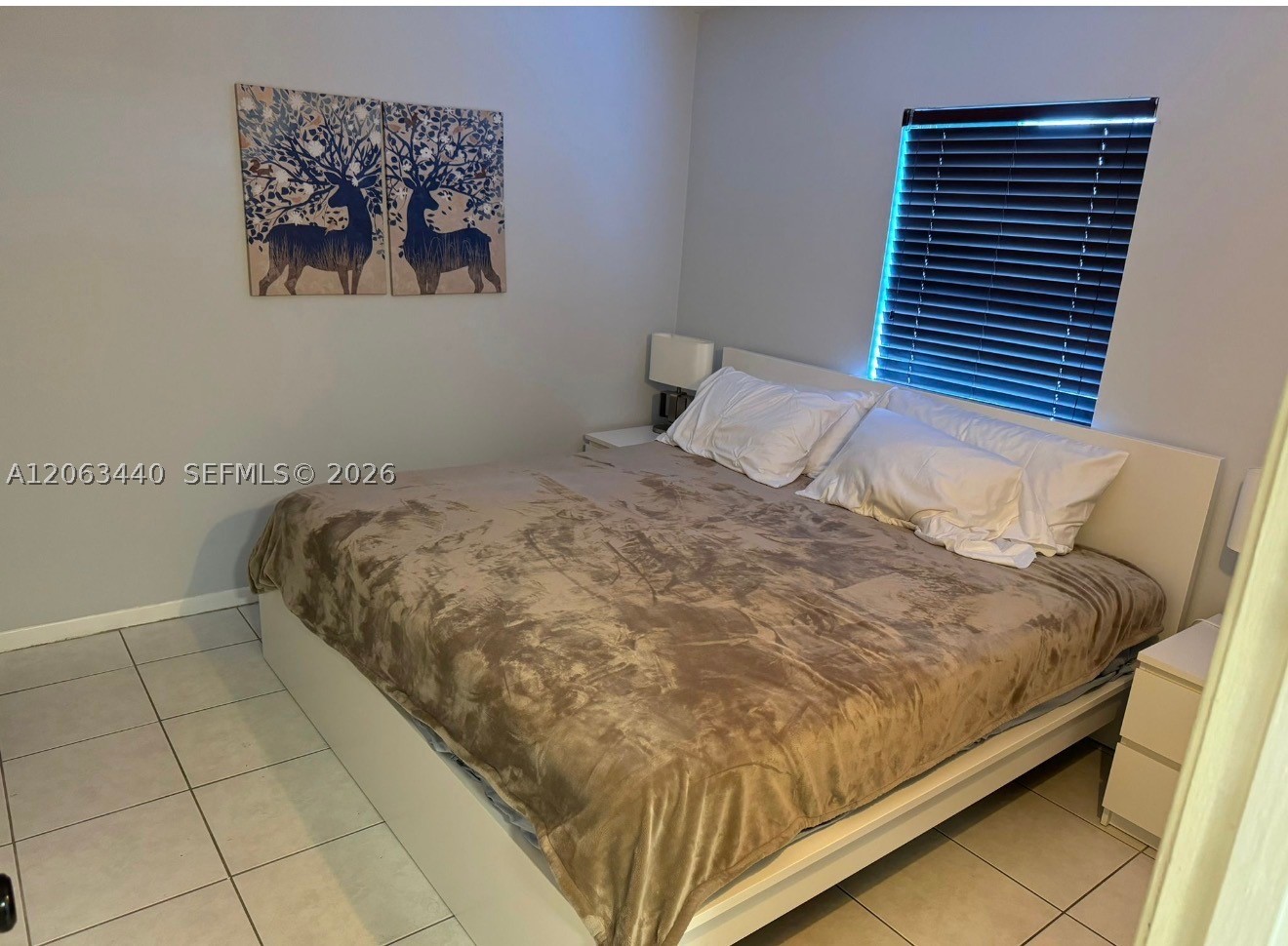 3868 NE 169th St #402, North Miami Beach FL 33160