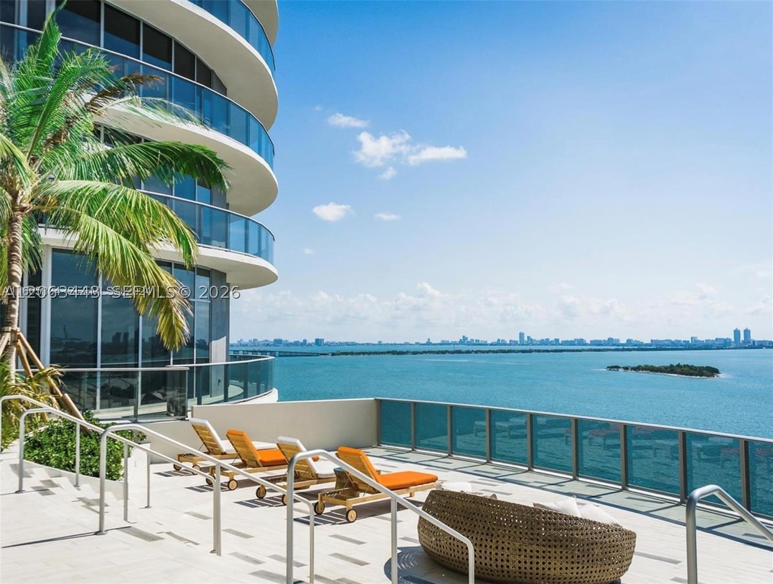 488 NE 18th St #3000, Miami FL 33132