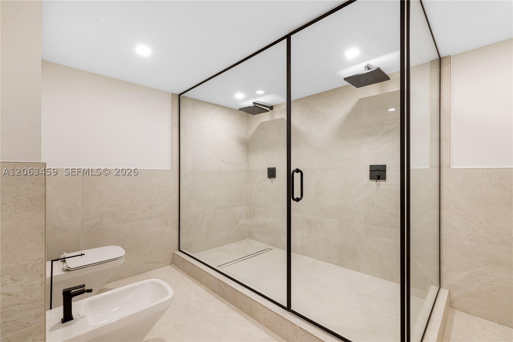 10155 Collins Ave #202, Bal Harbour FL 33154