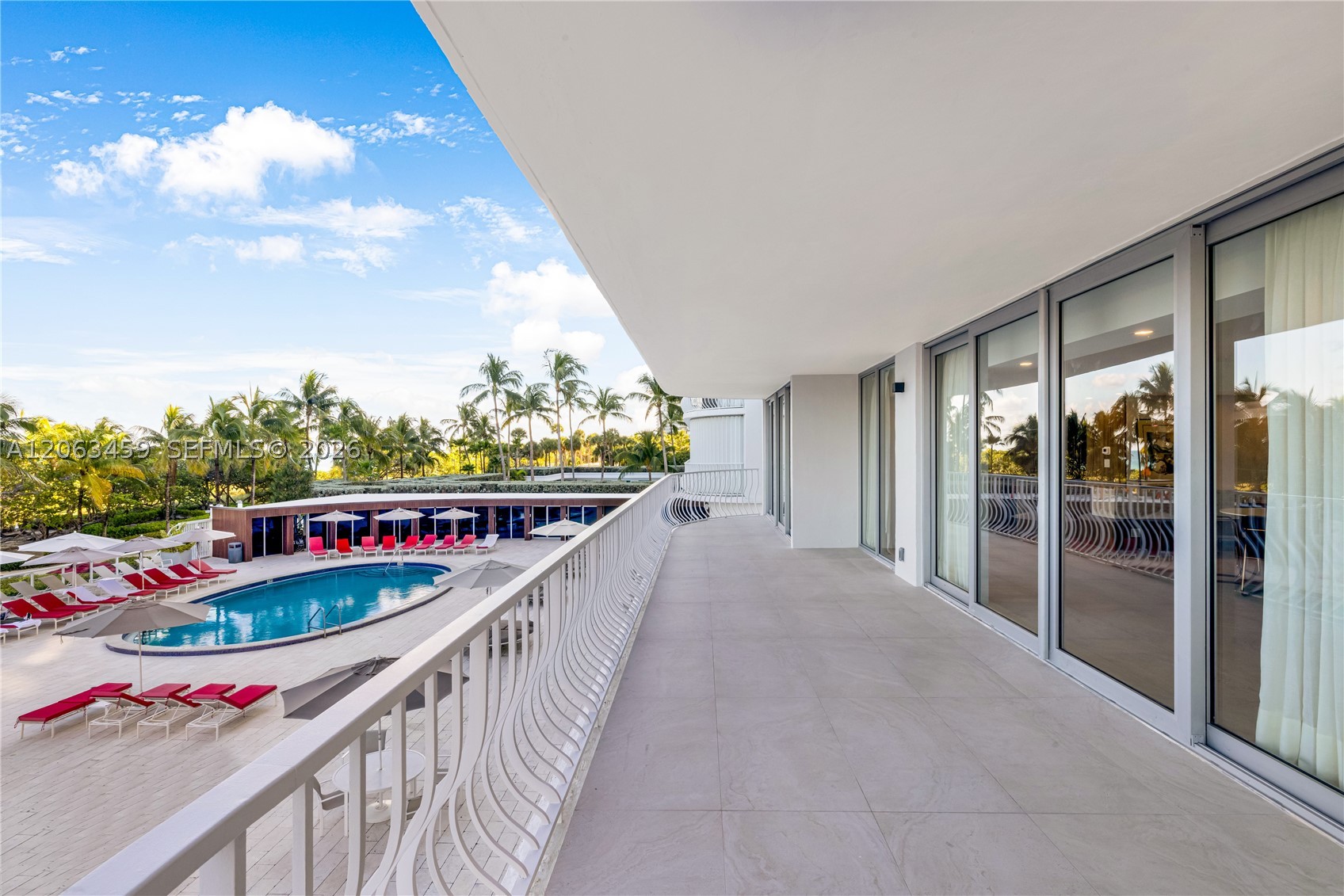 10155 Collins Ave #202, Bal Harbour FL 33154