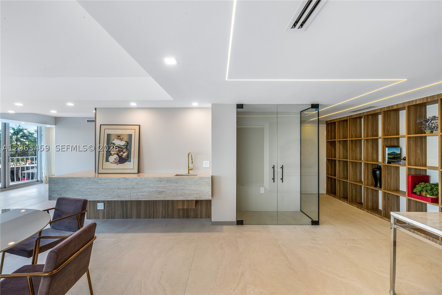 10155 Collins Ave #202, Bal Harbour FL 33154