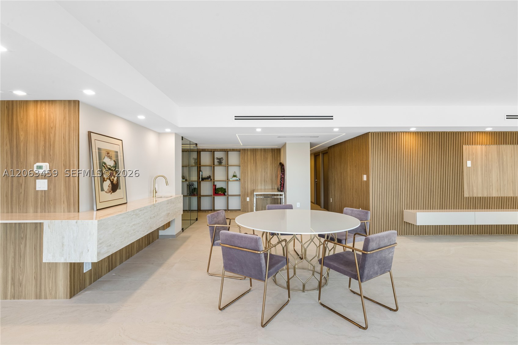 10155 Collins Ave #202, Bal Harbour FL 33154