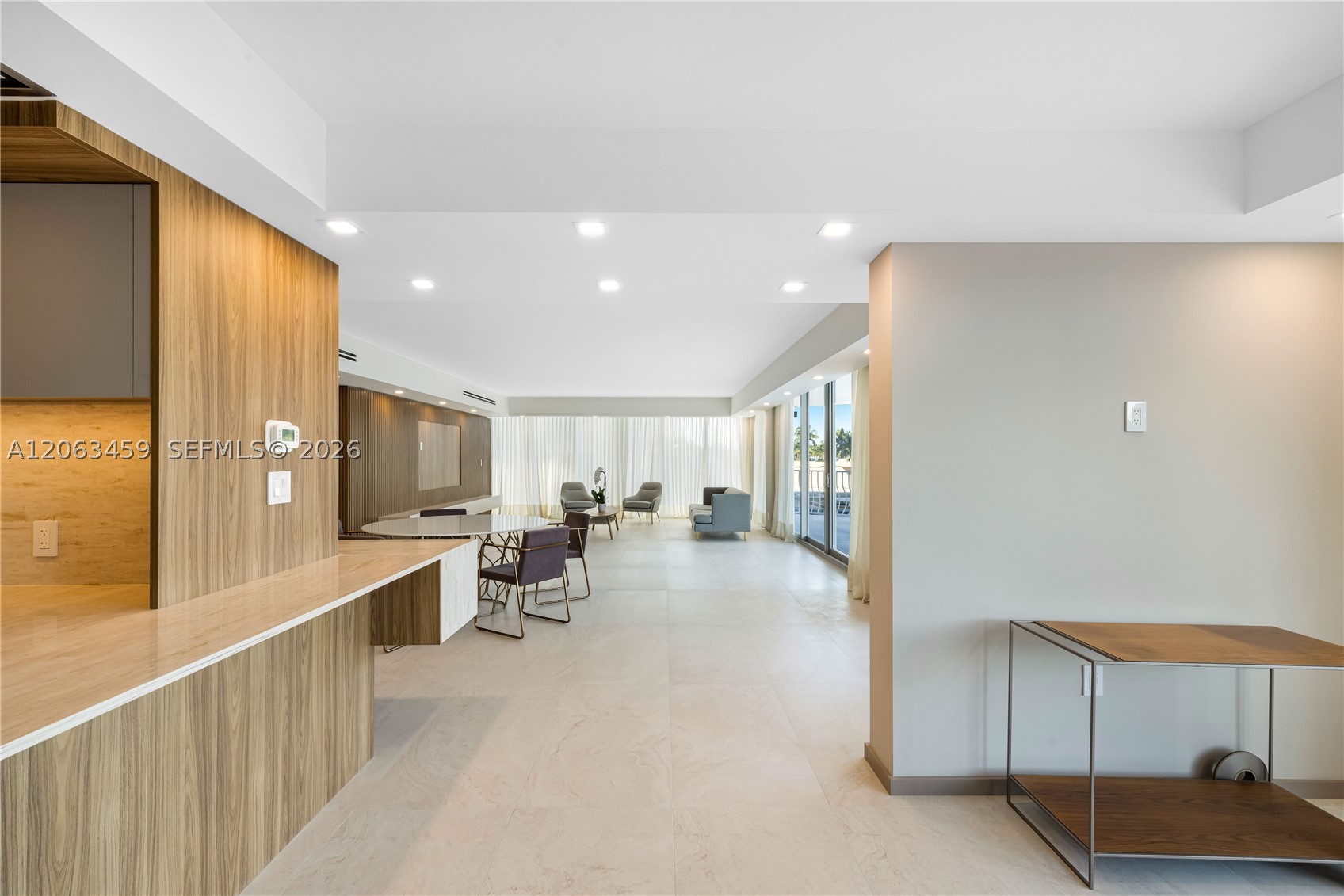 10155 Collins Ave #202, Bal Harbour FL 33154