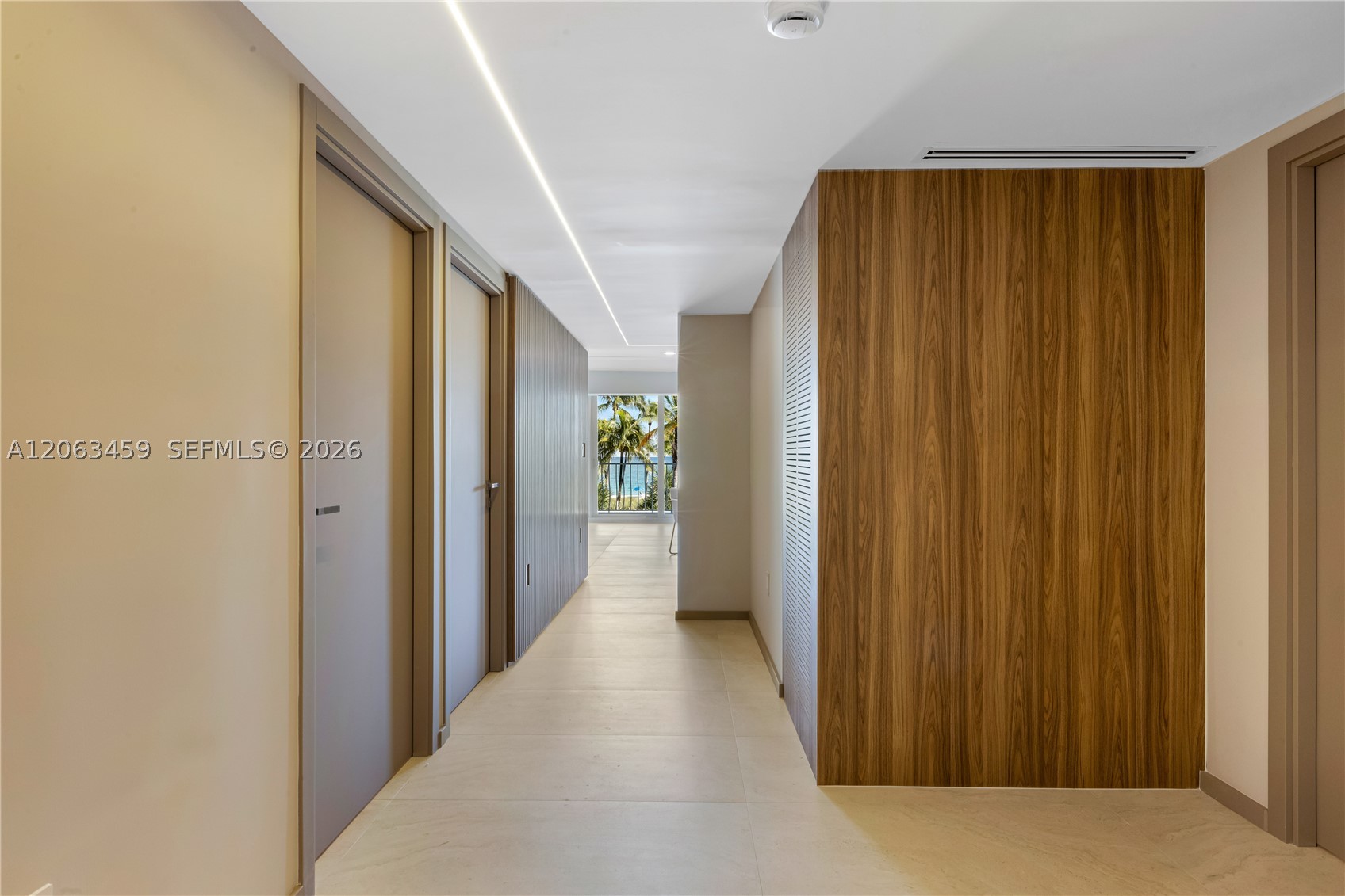 10155 Collins Ave #202, Bal Harbour FL 33154