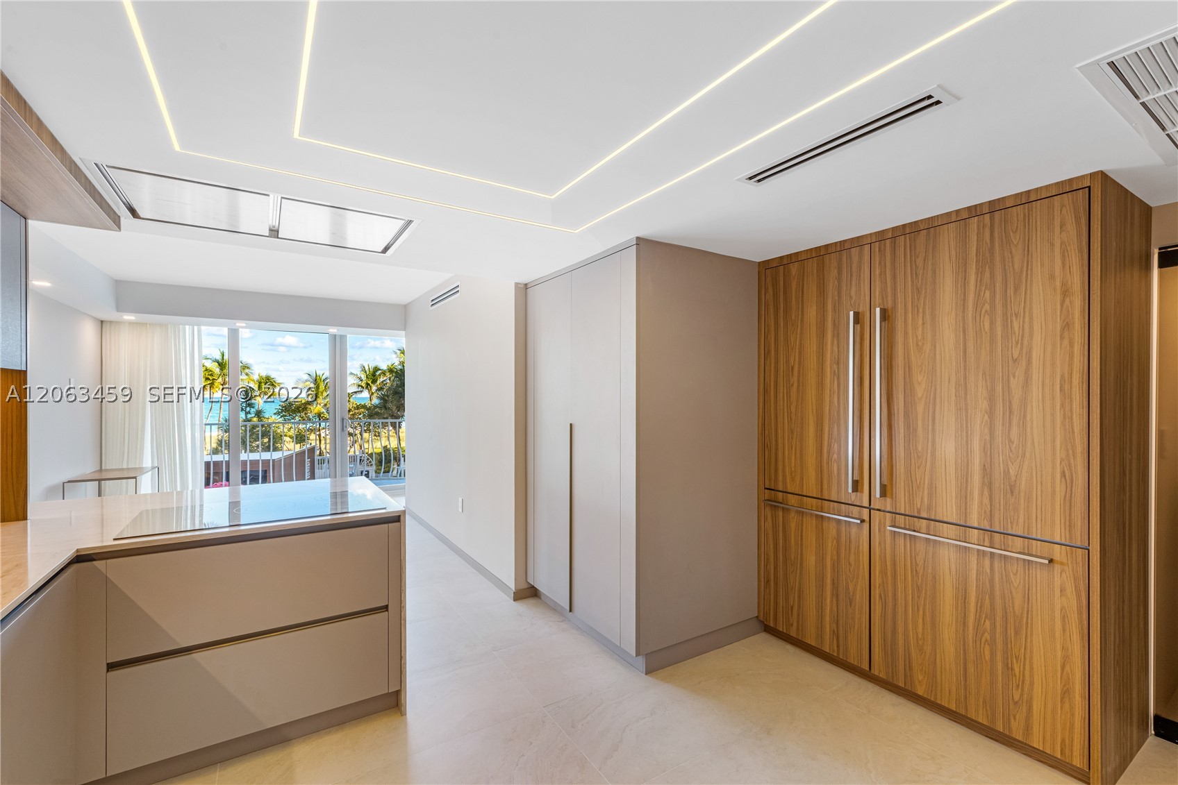 10155 Collins Ave #202, Bal Harbour FL 33154