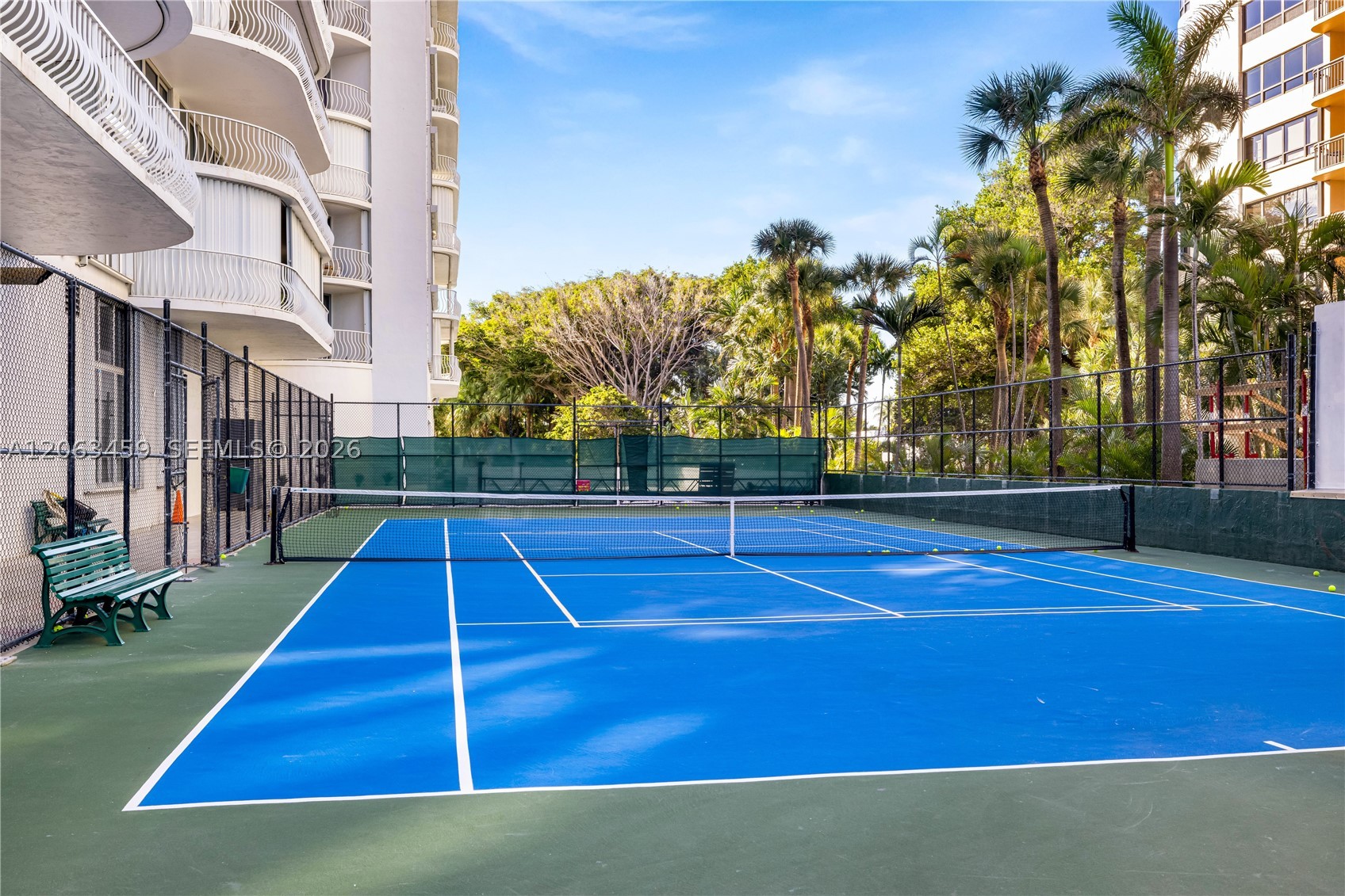 10155 Collins Ave #202, Bal Harbour FL 33154