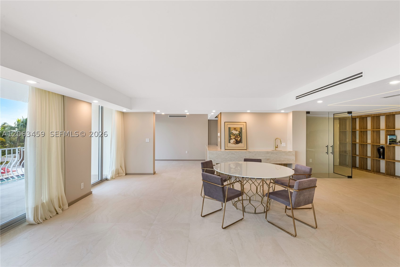 10155 Collins Ave #202, Bal Harbour FL 33154