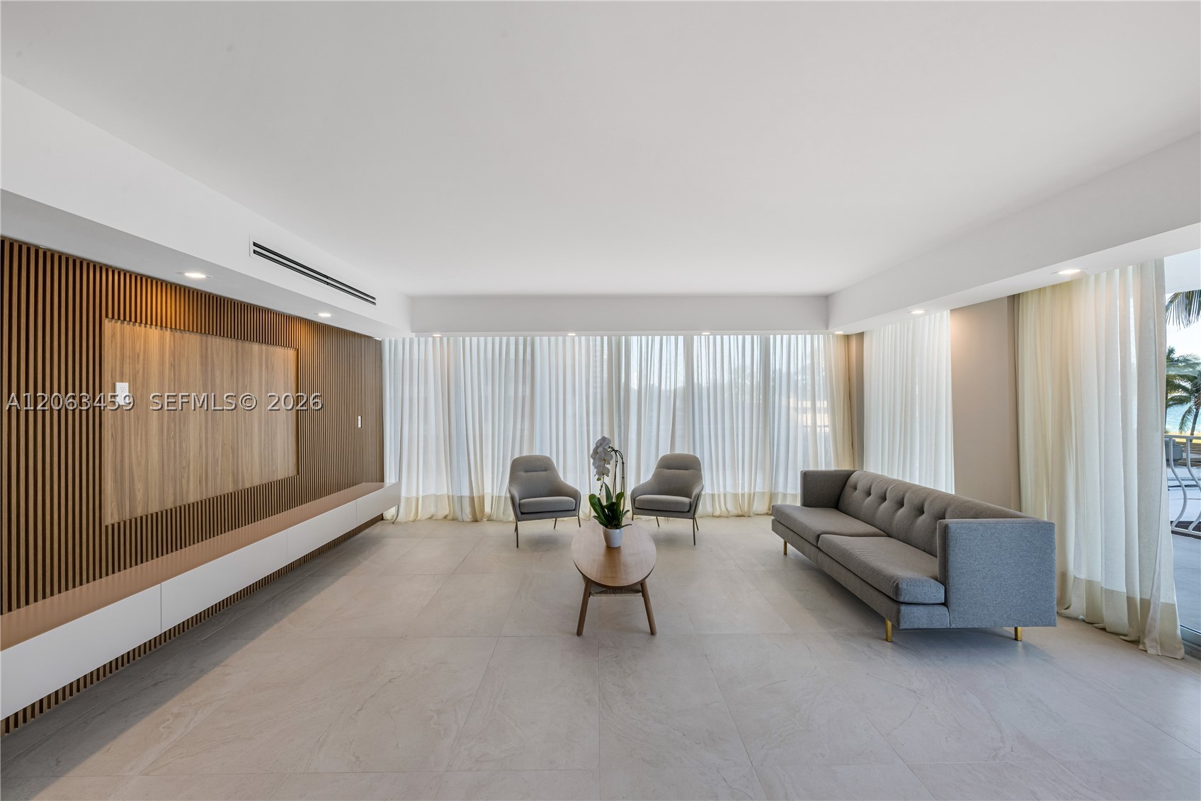 10155 Collins Ave #202, Bal Harbour FL 33154
