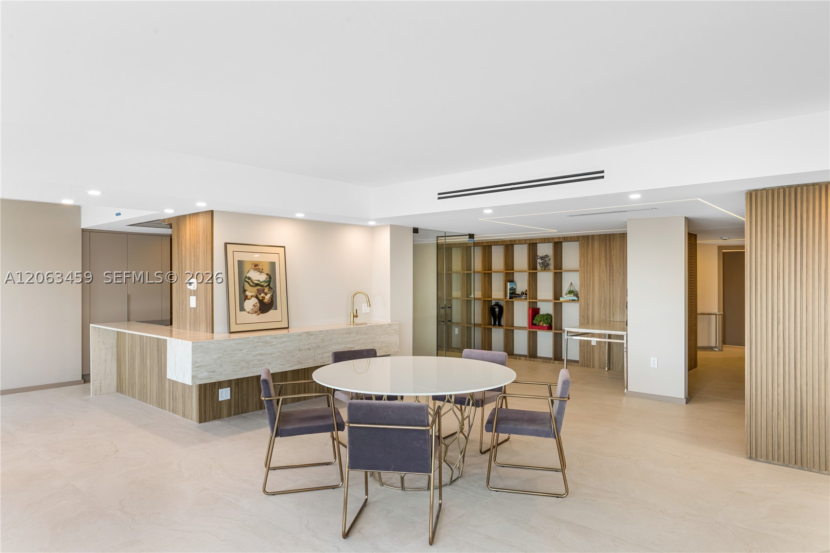 10155 Collins Ave #202, Bal Harbour FL 33154