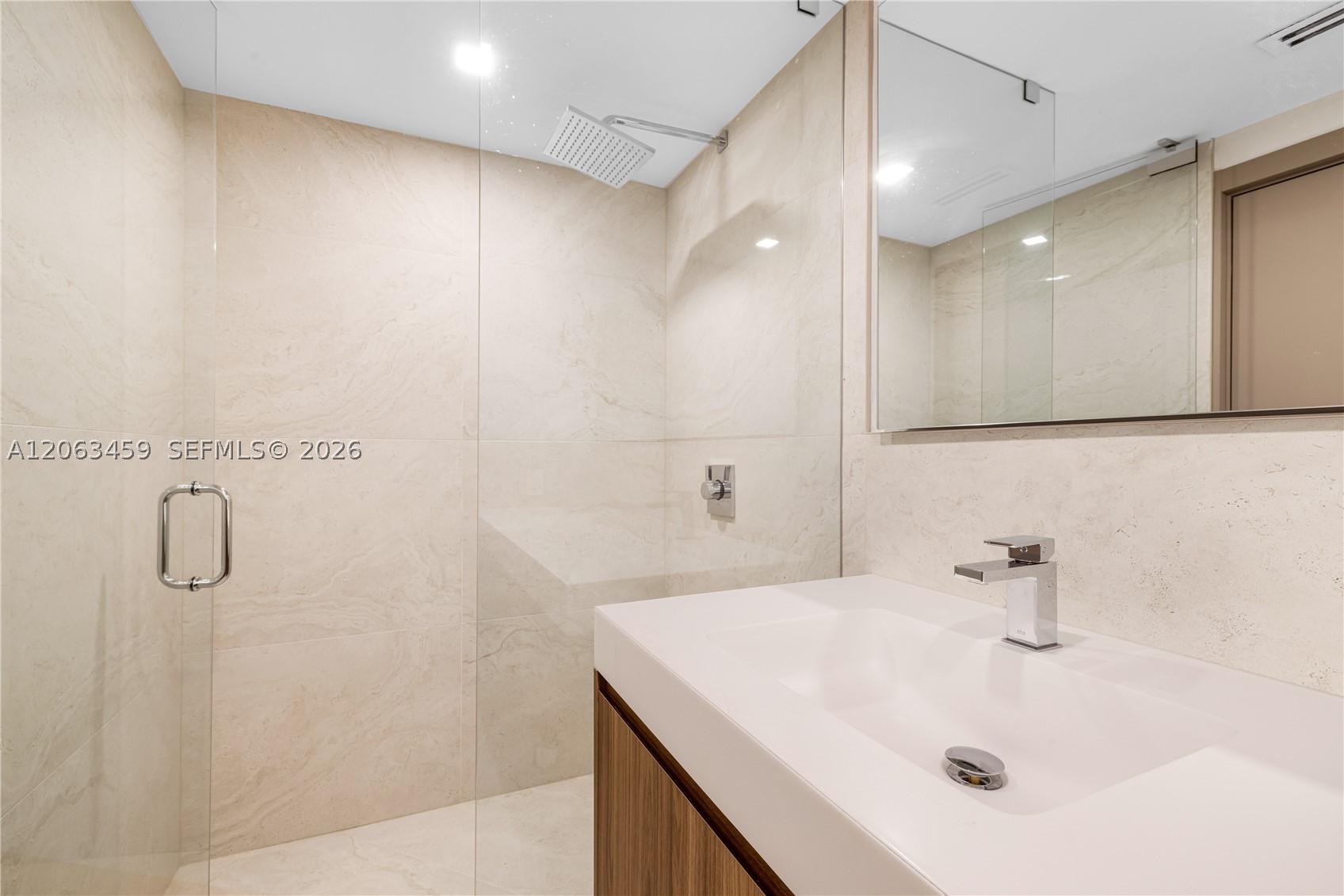 10155 Collins Ave #202, Bal Harbour FL 33154