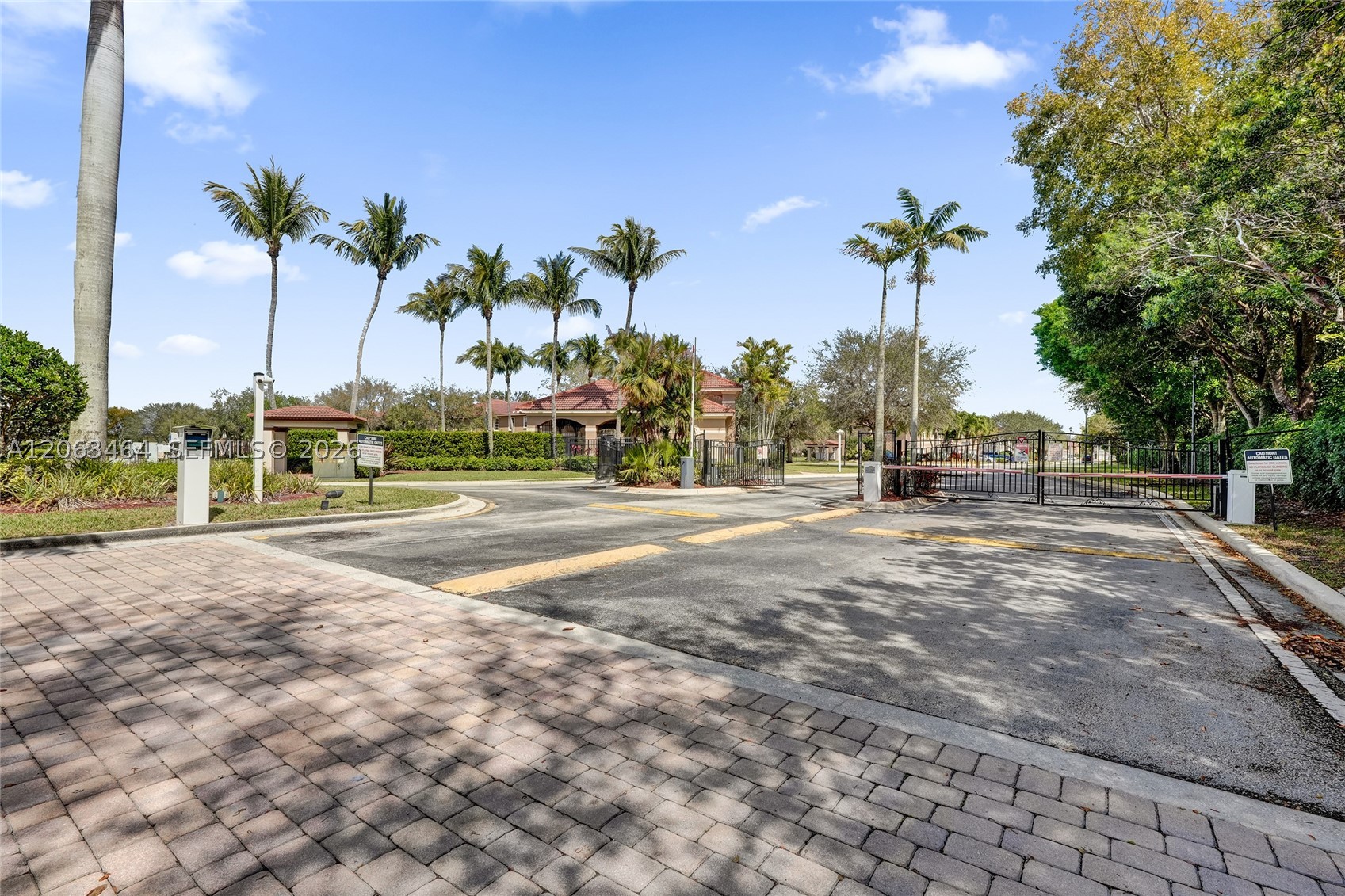 4501 Windmill Palm Way, Green Acres FL 33463