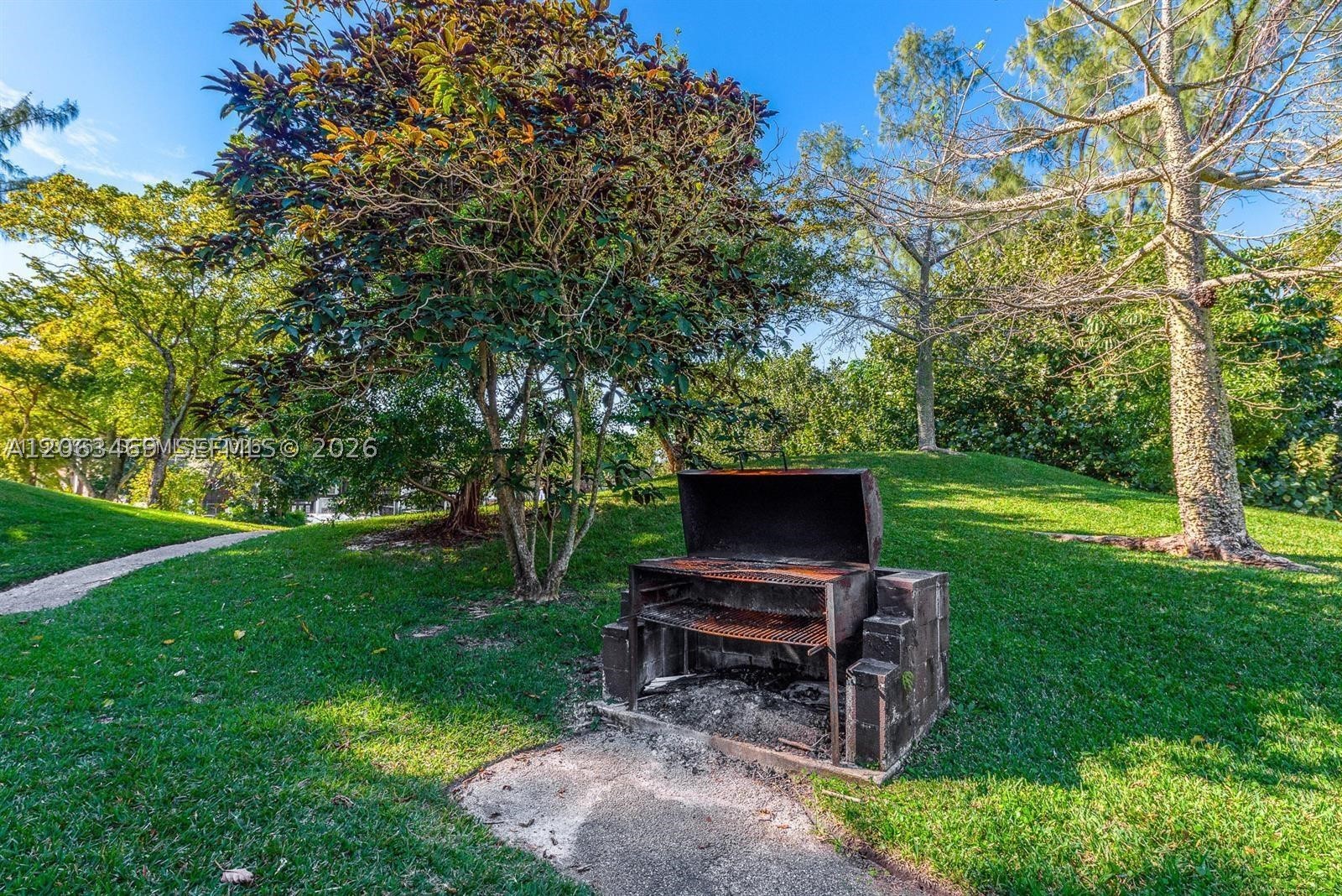 3760 Inverrary Dr #2P, Lauderhill FL 33319