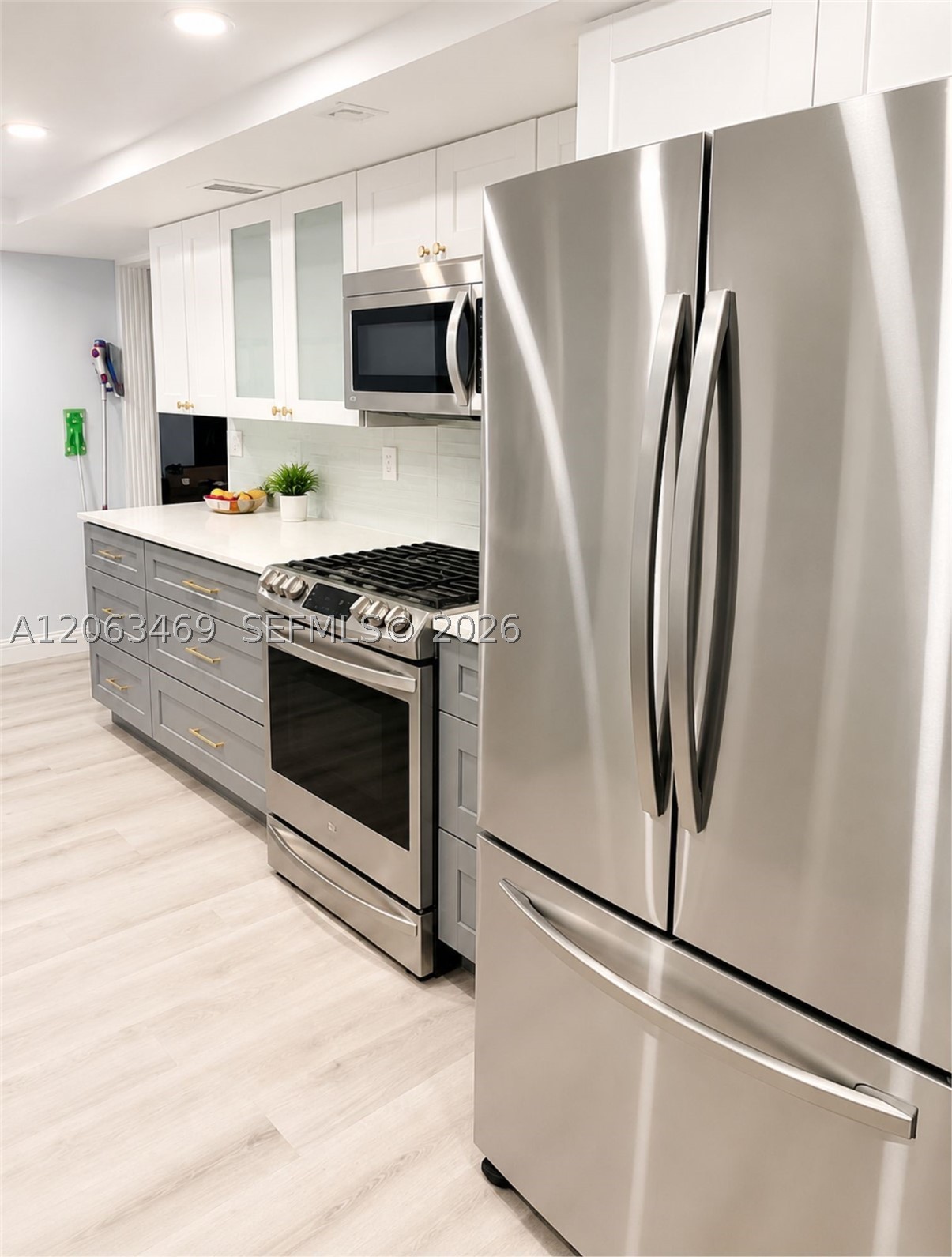 3760 Inverrary Dr #2P, Lauderhill FL 33319