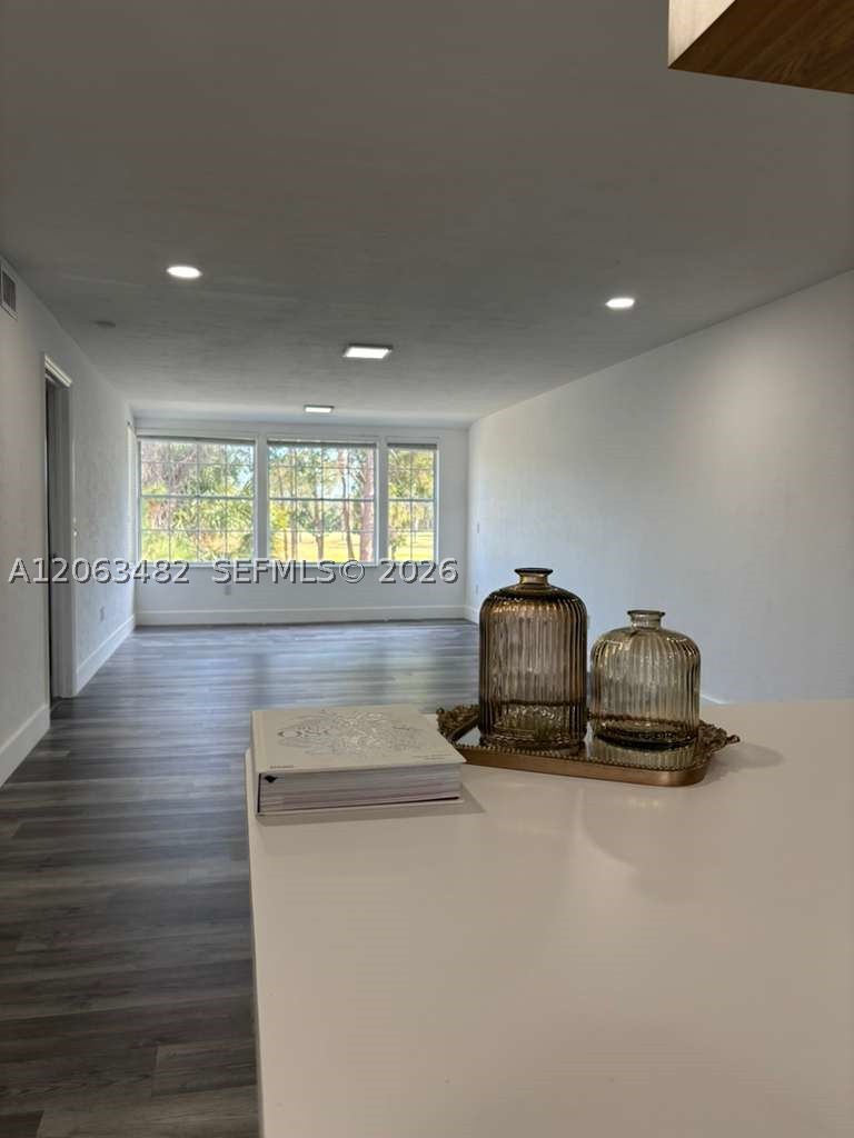 1005 Palm Beach Trace Dr #1005, Royal Palm Beach FL 33411
