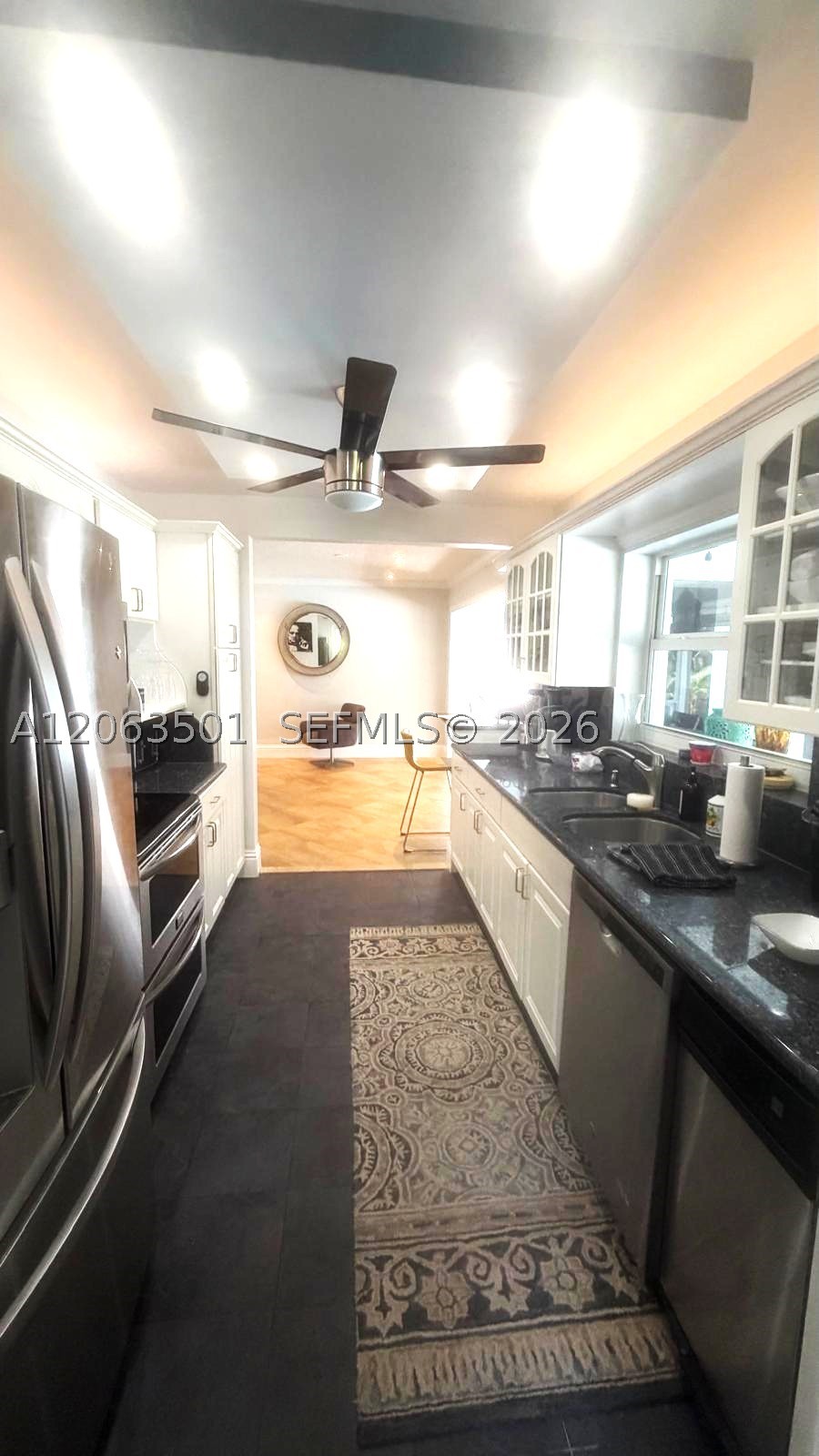 1529 Bayview Dr, Fort Lauderdale FL 33304