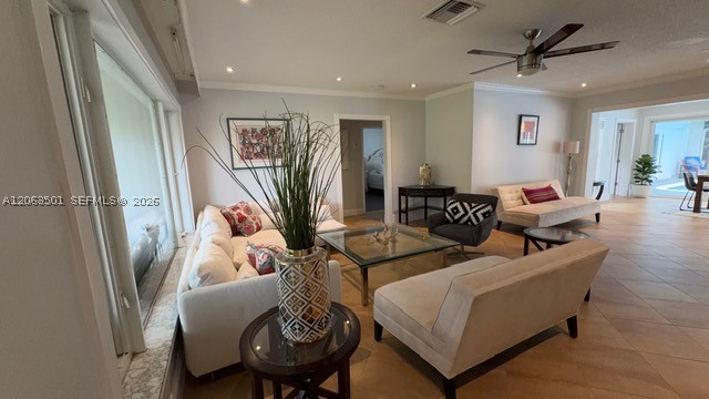 1529 Bayview Dr, Fort Lauderdale FL 33304