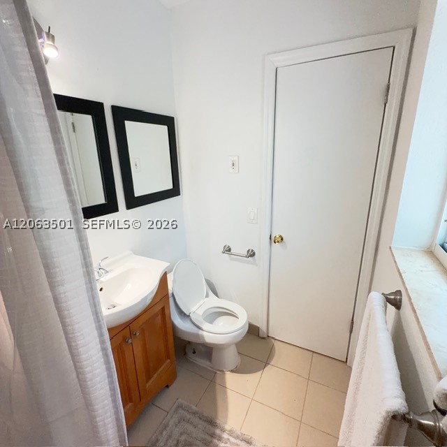 1529 Bayview Dr, Fort Lauderdale FL 33304