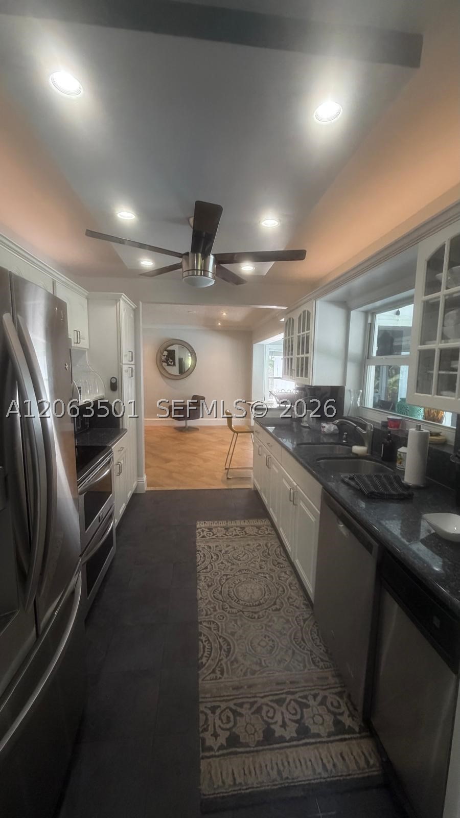 1529 Bayview Dr, Fort Lauderdale FL 33304
