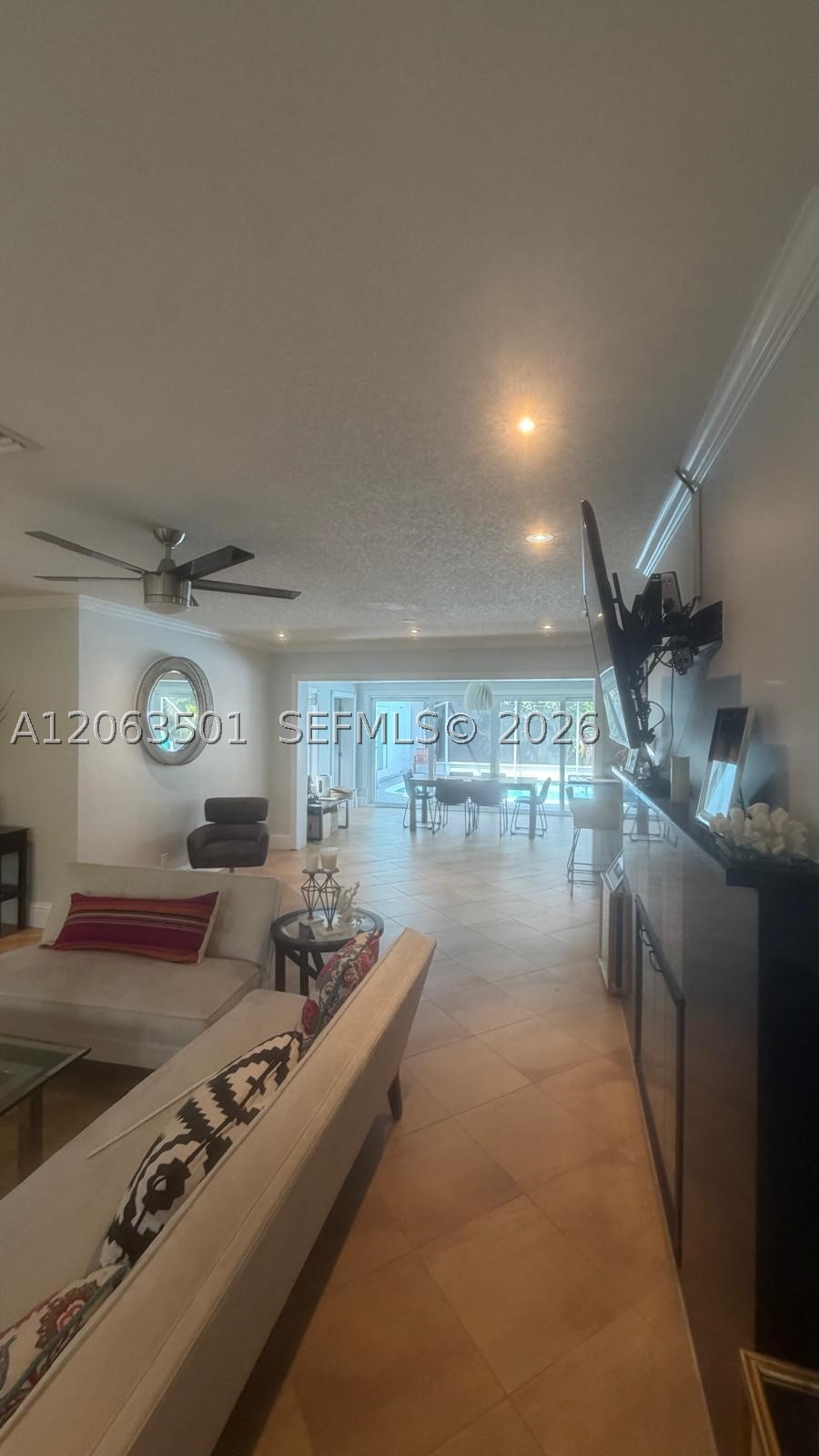 1529 Bayview Dr, Fort Lauderdale FL 33304