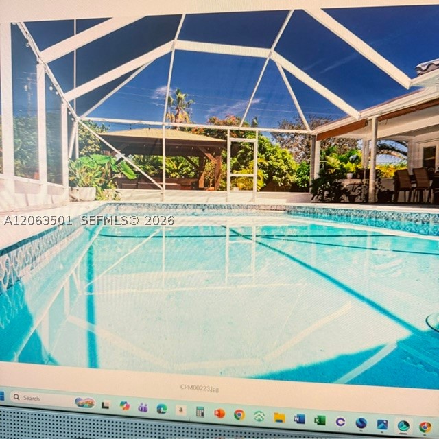1529 Bayview Dr, Fort Lauderdale FL 33304