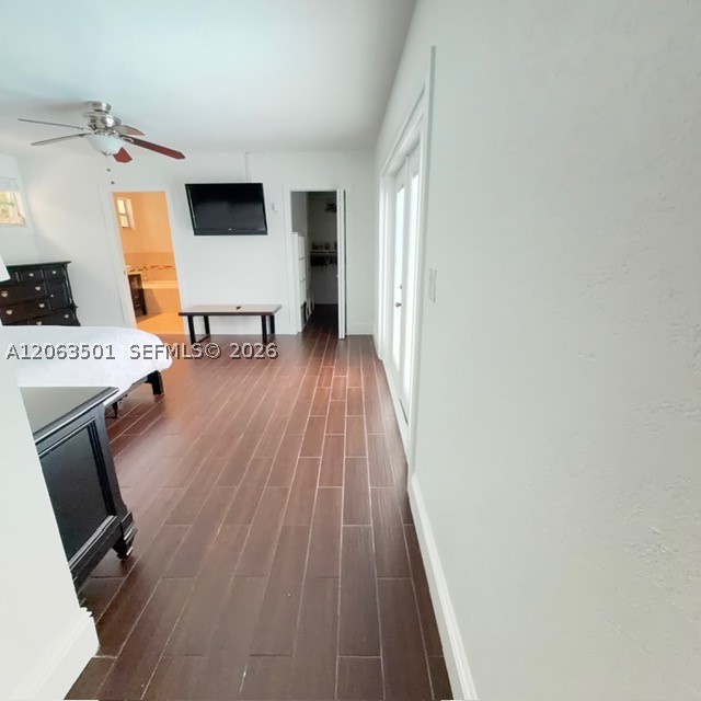 1529 Bayview Dr, Fort Lauderdale FL 33304