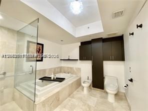 218 SE 14th St #2004, Miami FL 33131