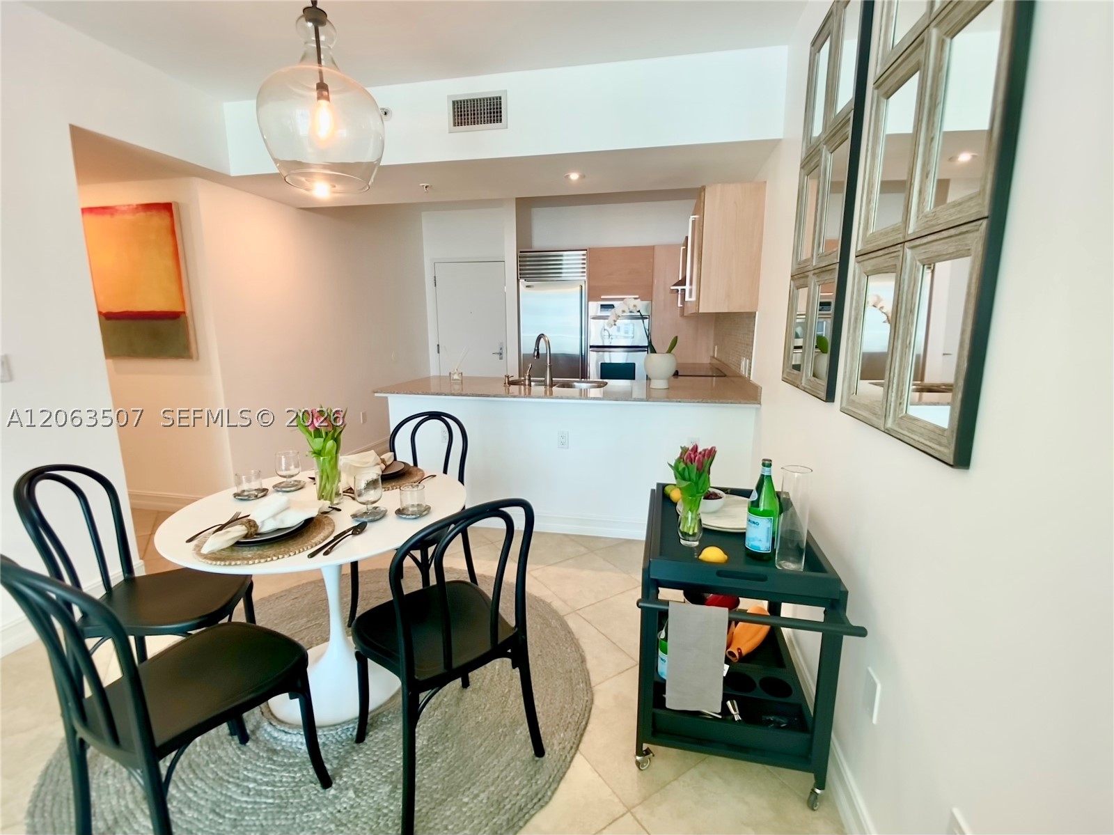 218 SE 14th St #2004, Miami FL 33131