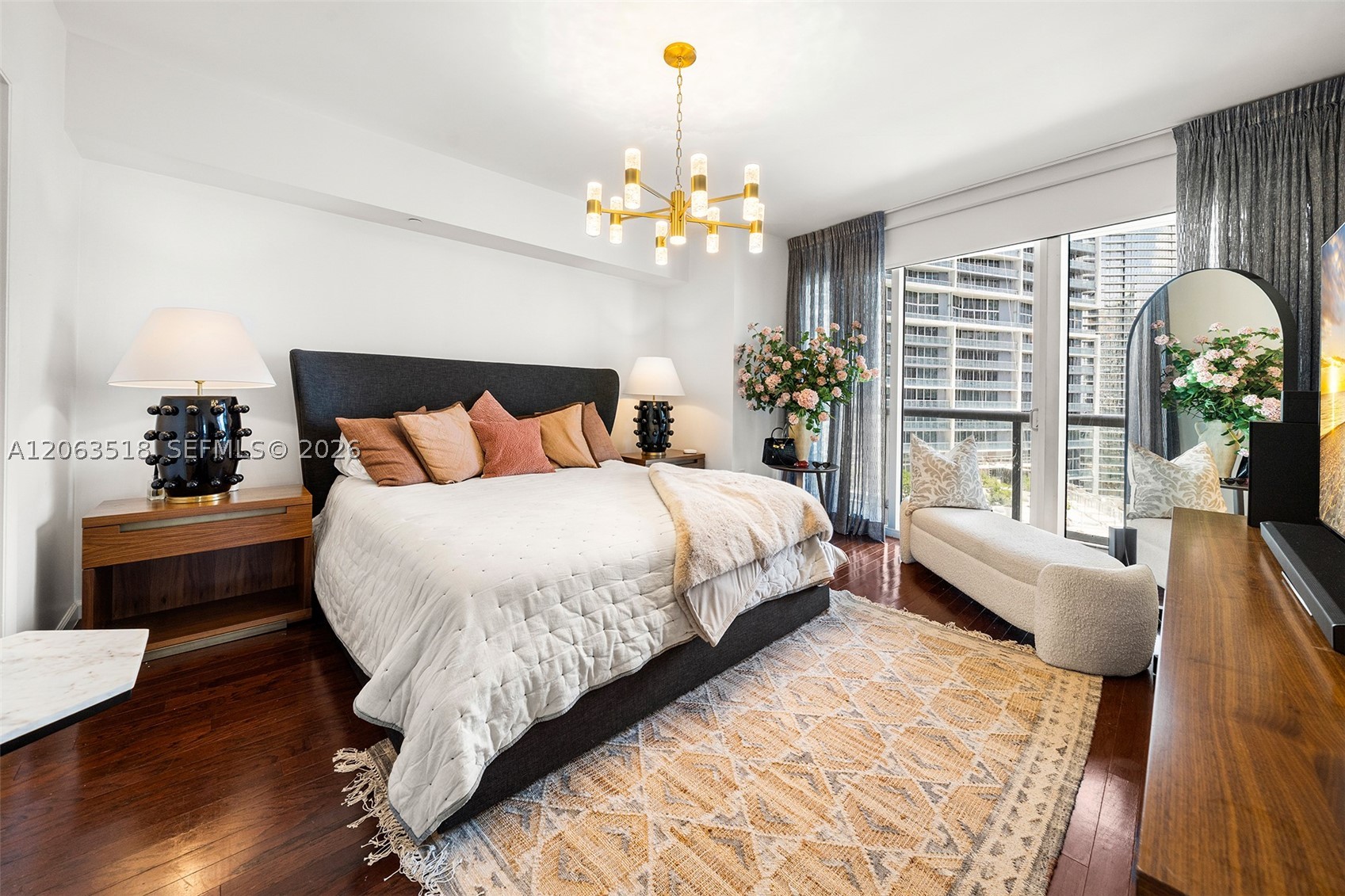 495 Brickell Ave #1802, Miami FL 33131