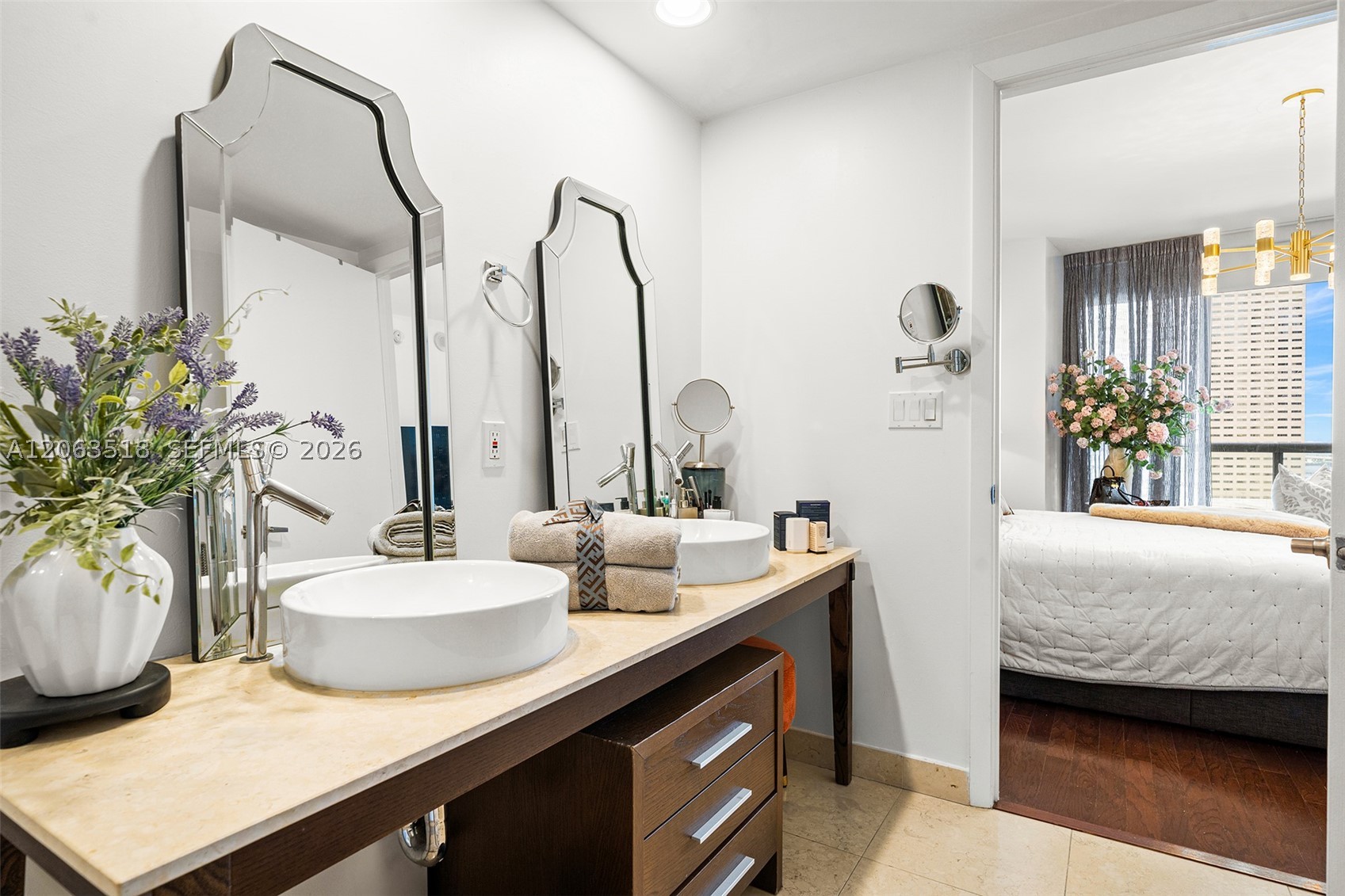 495 Brickell Ave #1802, Miami FL 33131
