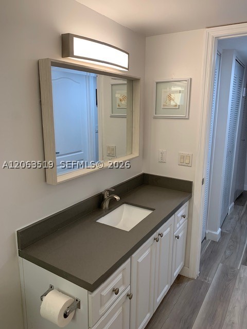 5839 SW 74th Ter #201, South Miami FL 33143