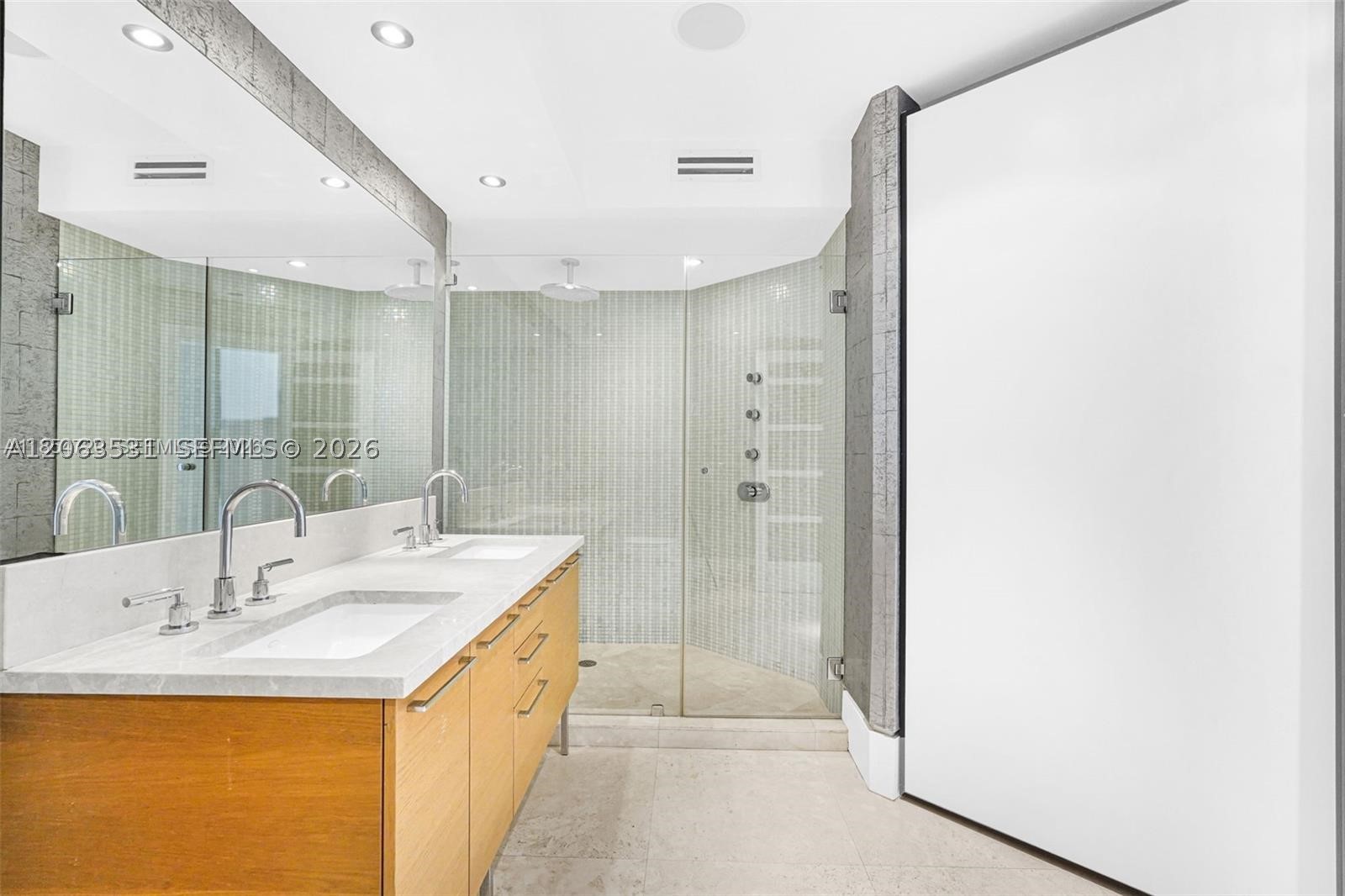 16699 Collins Ave #1103 / 2 Parking 4 Sale, Sunny Isles Beach FL 33160