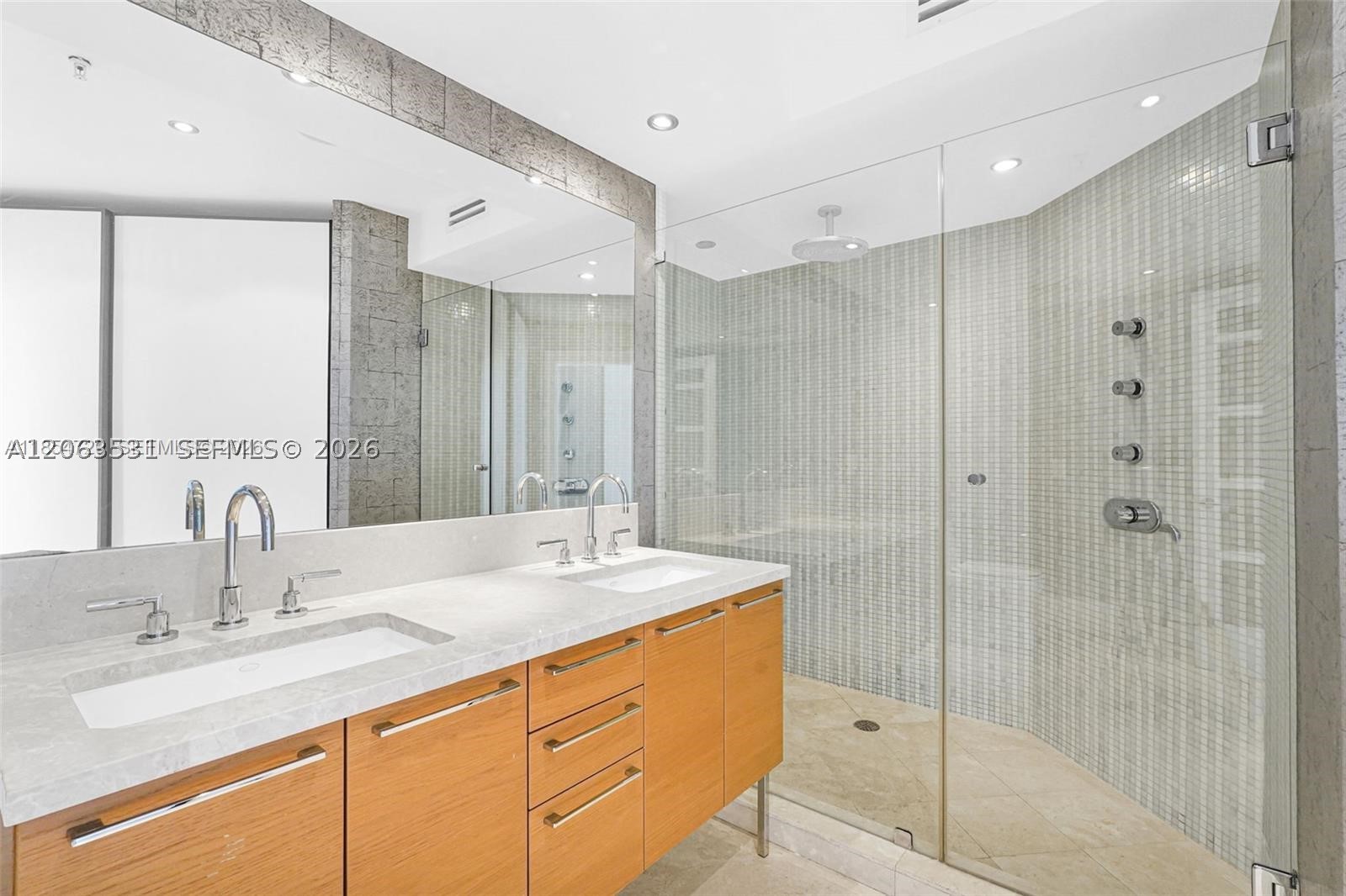 16699 Collins Ave #1103 / 2 Parking 4 Sale, Sunny Isles Beach FL 33160