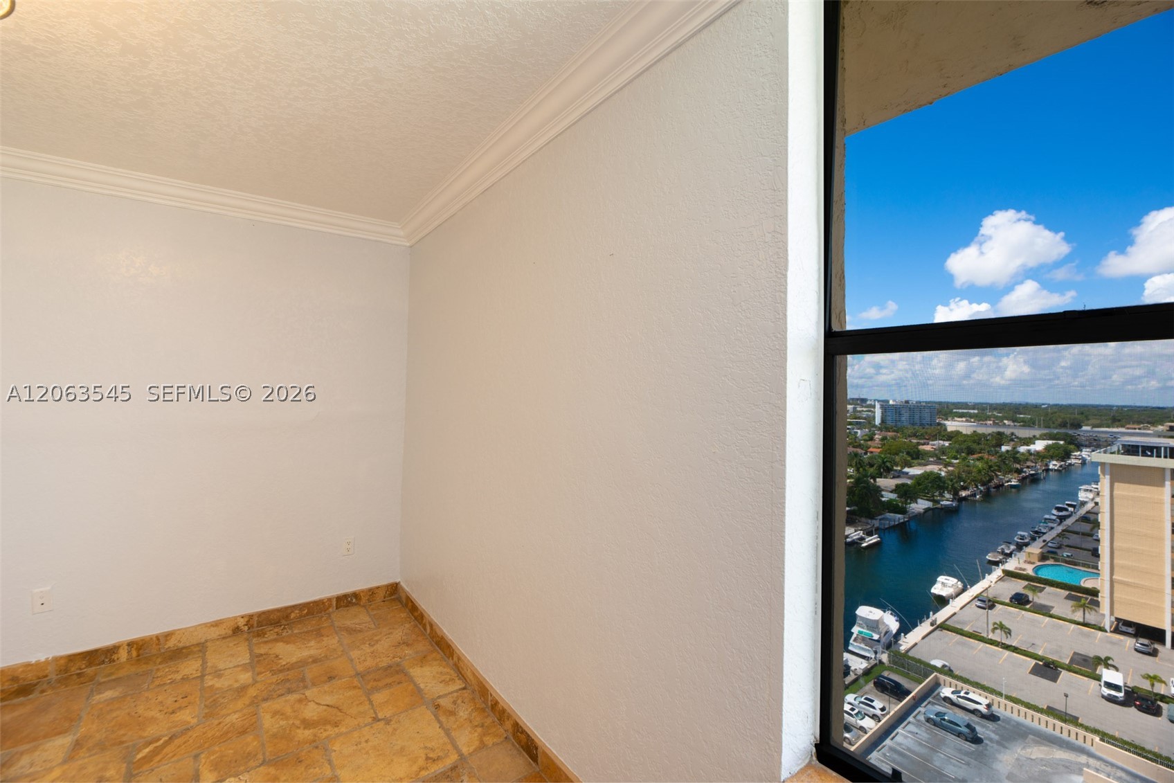 2350 NE 135th St #1503, North Miami FL 33181