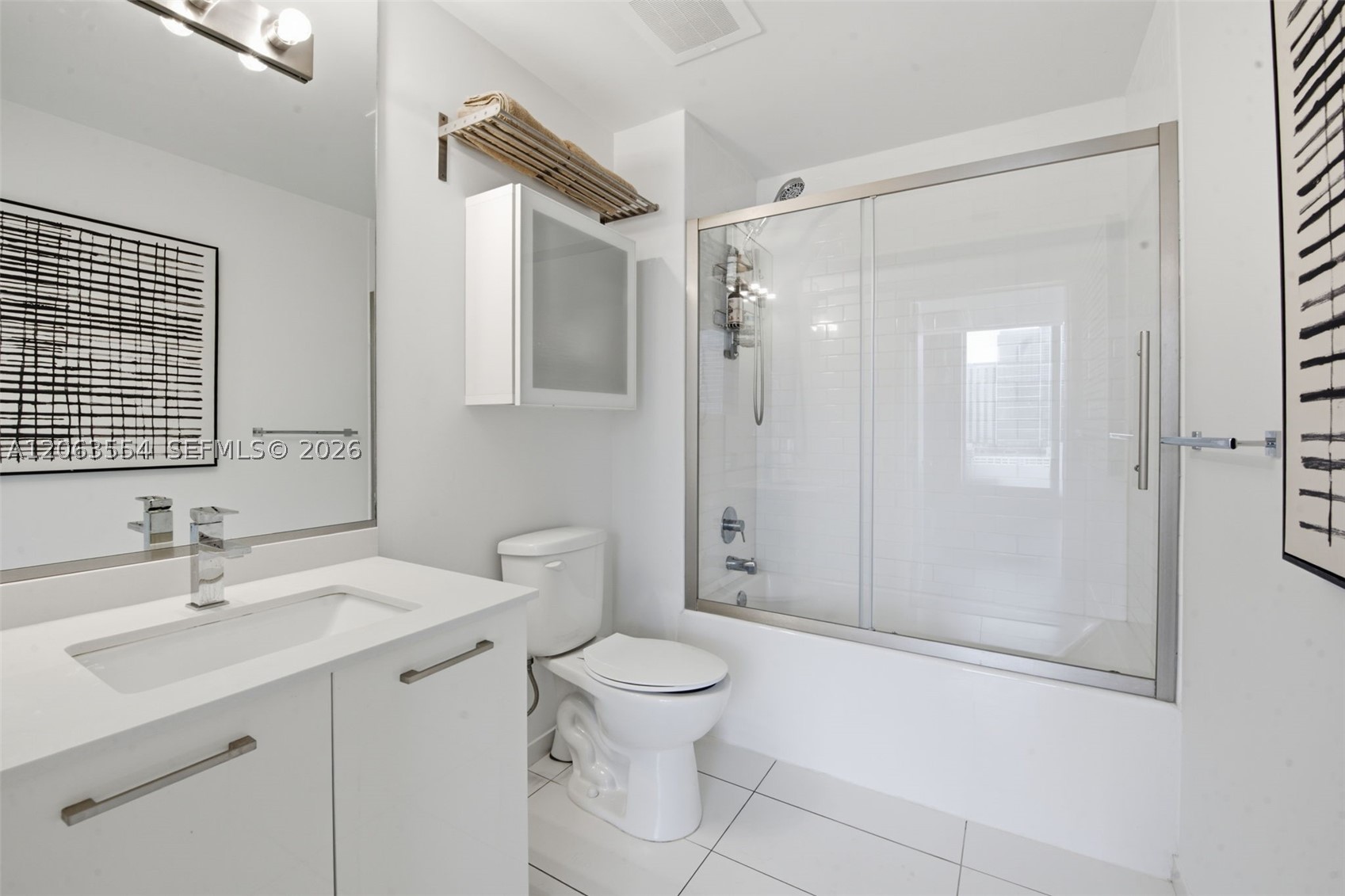 151 SE 1st St #1910, Miami FL 33131