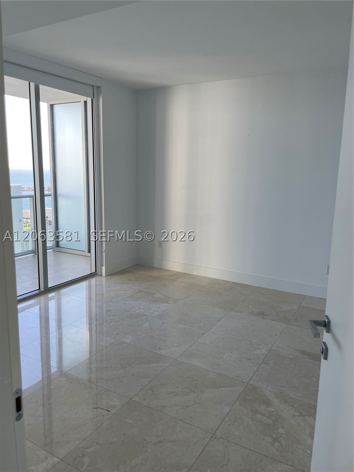 1300 Brickell Bay Dr #3204, Miami FL 33131