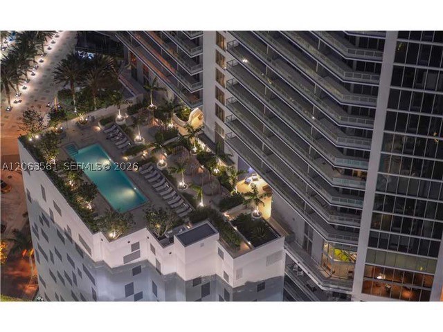 1300 Brickell Bay Dr #3204, Miami FL 33131