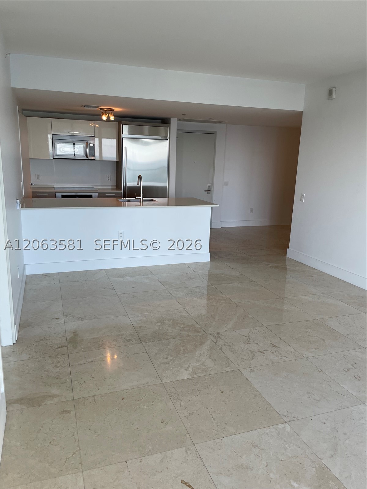 1300 Brickell Bay Dr #3204, Miami FL 33131