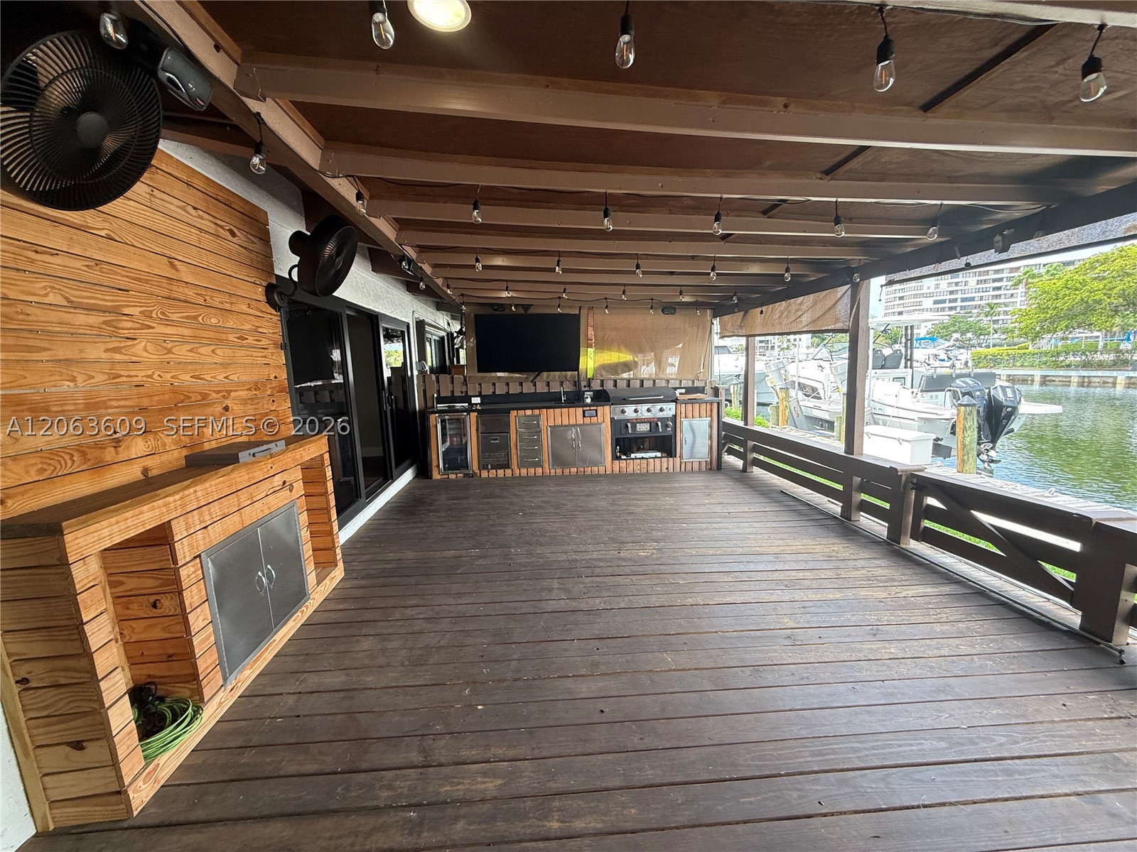 2645 S Parkview Dr #2645, Hallandale Beach FL 33009