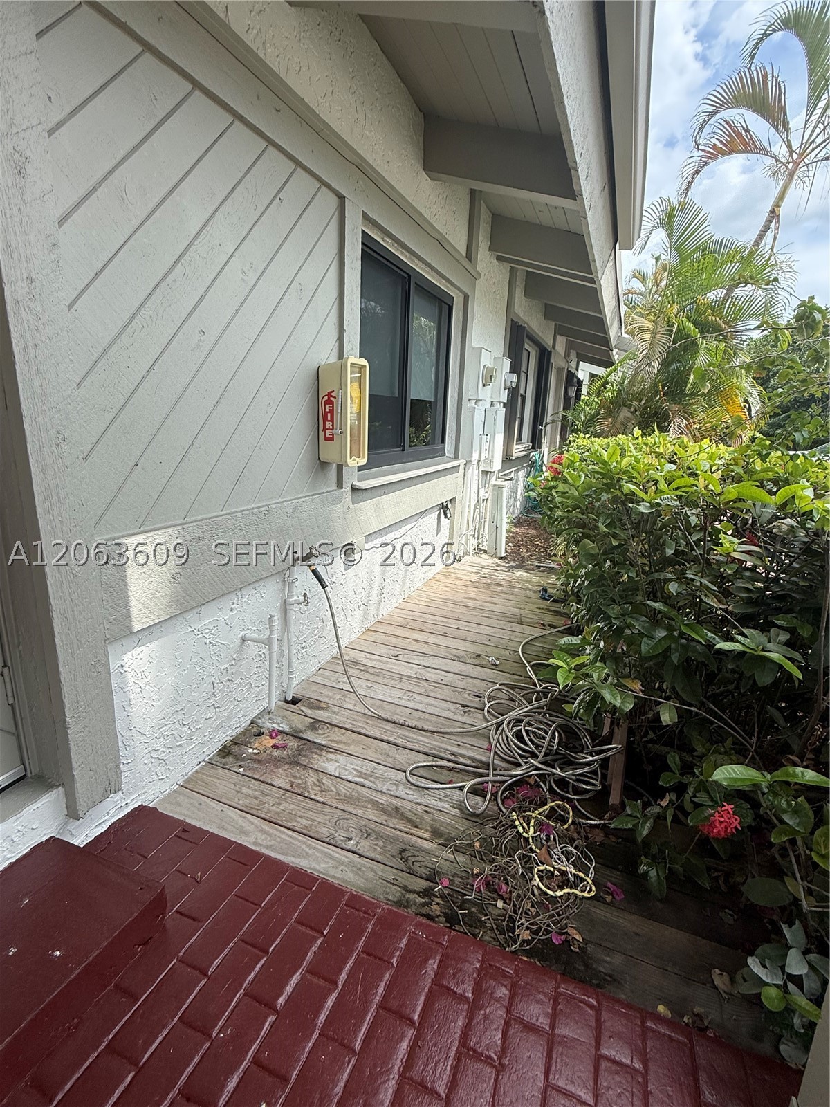 2645 S Parkview Dr #2645, Hallandale Beach FL 33009