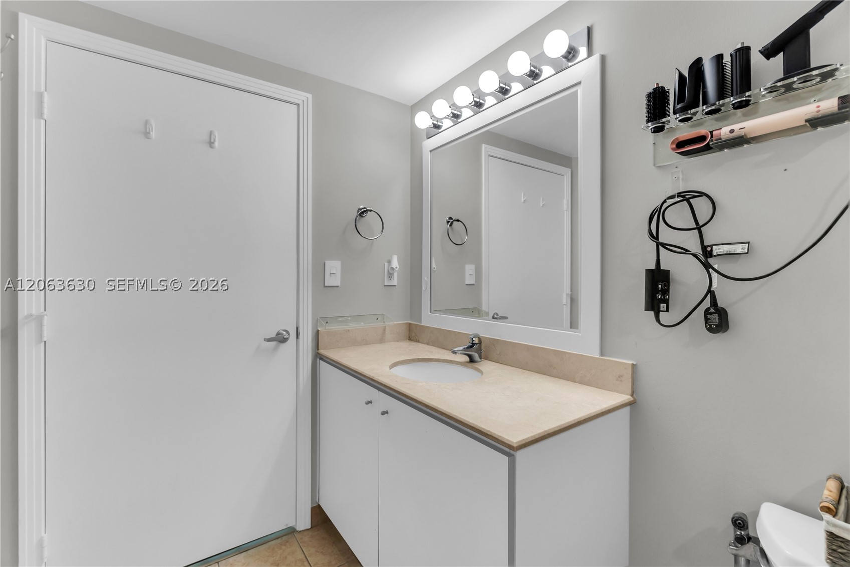 9066 SW 73rd Ct #1208, Miami FL 33156