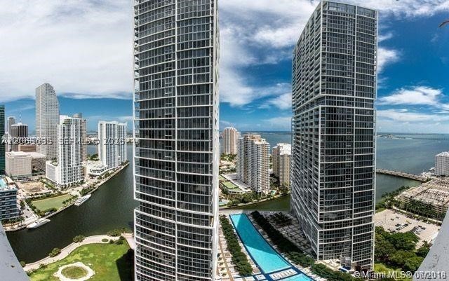 465 Brickell Ave #604, Miami FL 33131