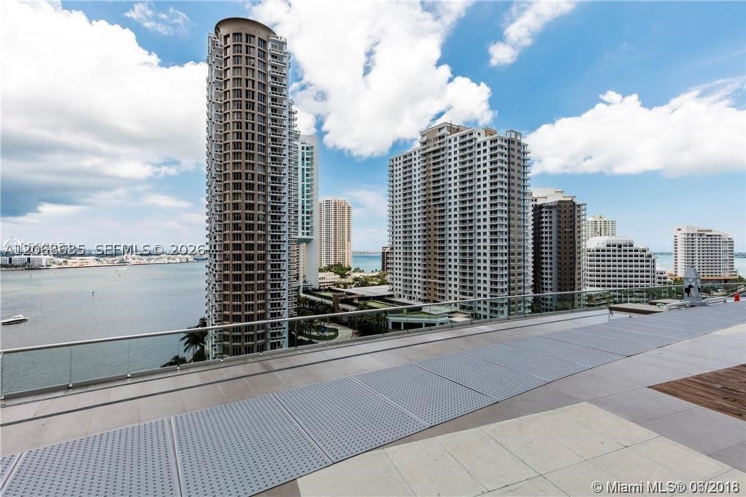 465 Brickell Ave #604, Miami FL 33131