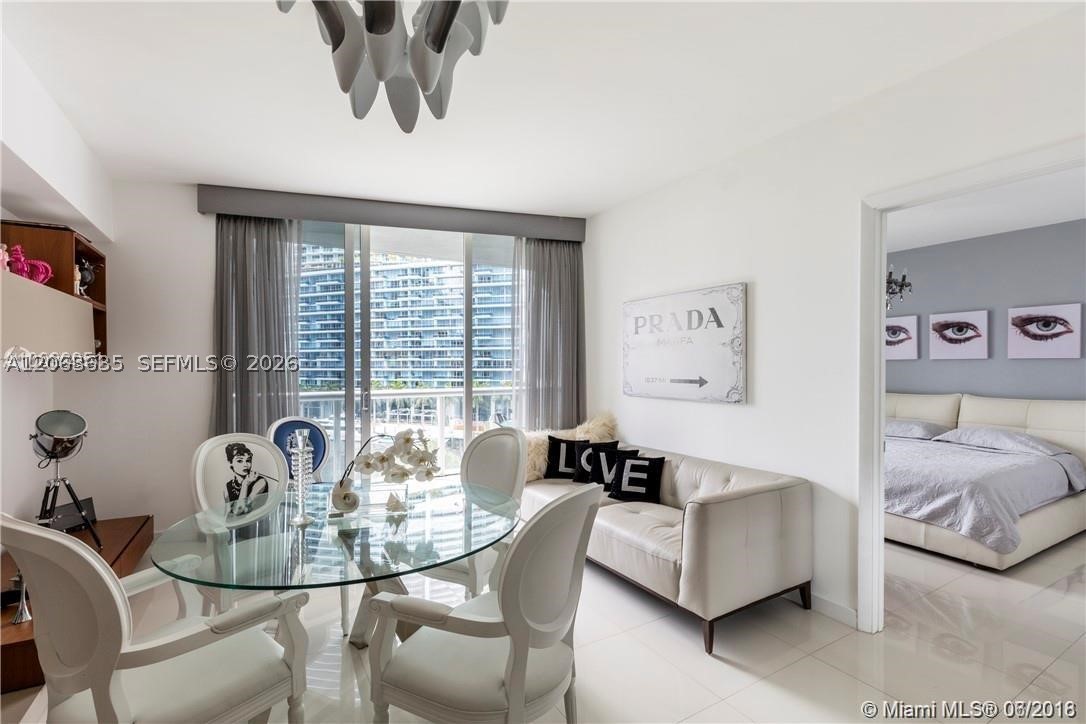 465 Brickell Ave #604, Miami FL 33131